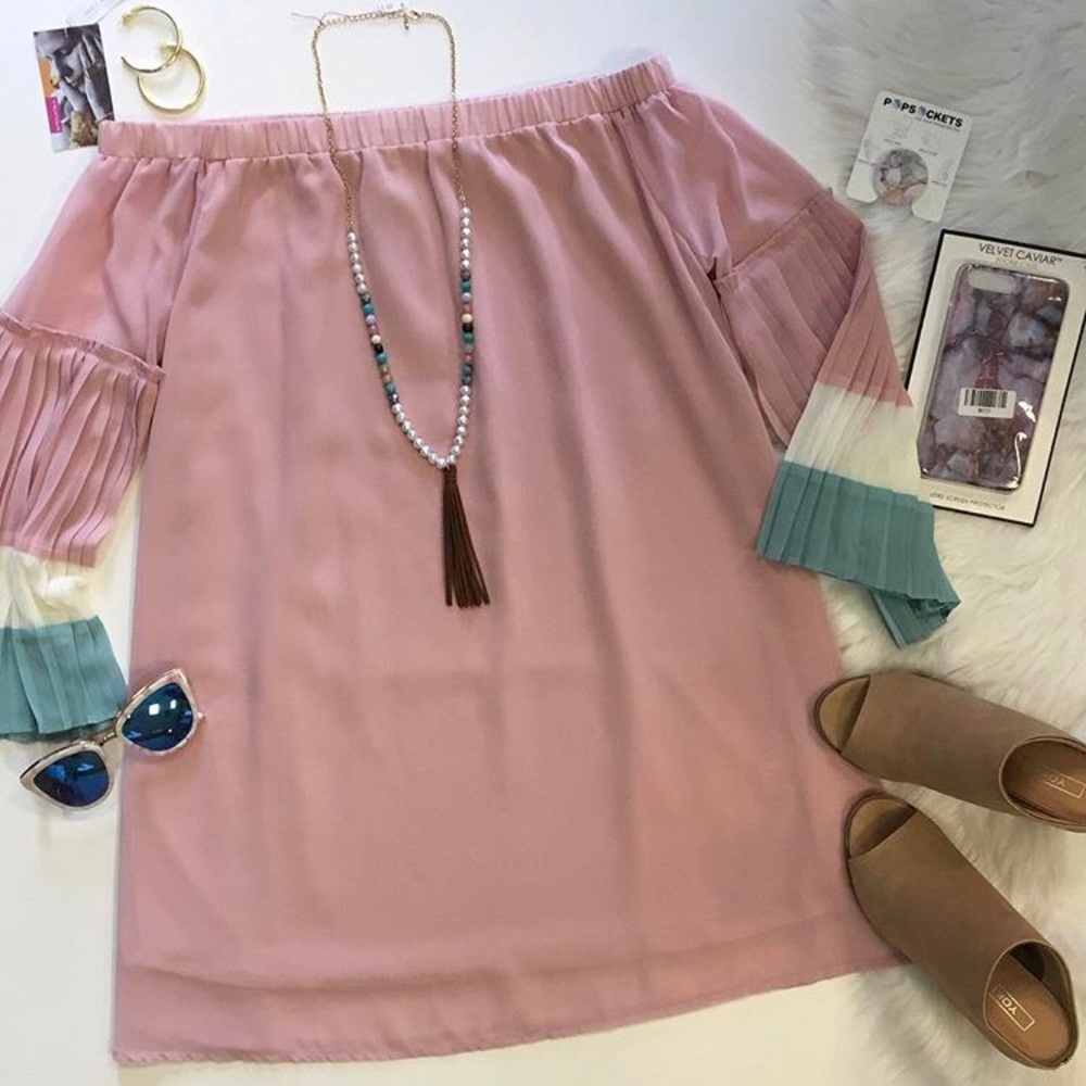 Off the shoulder ruffle sleeve dress M